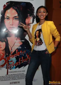 Foto Whulandary Herman