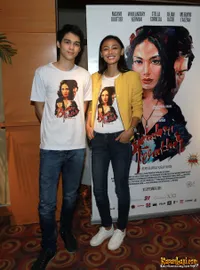 Foto Whulandary Herman