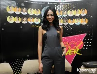 Foto Whulandary Herman