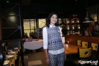 Foto Whulandary Herman