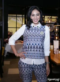 Foto Whulandary Herman