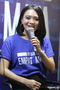 Foto Wika Salim