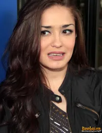 Foto Yasmine Wildblood