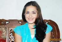 Foto Yasmine Wildblood