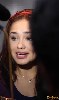 Foto Yasmine Wildblood