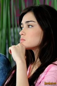 Foto Yasmine Wildblood