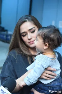 Foto Yasmine Wildblood