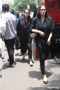 Foto Yasmine Wildblood