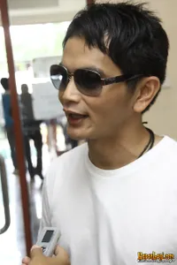 Foto Yosi Project Pop