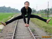 Foto Yton Club Eighties