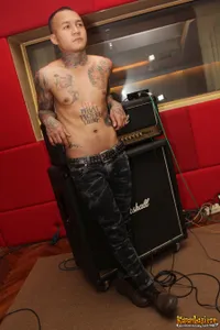 Foto Yuvi Eighteen Plus Band