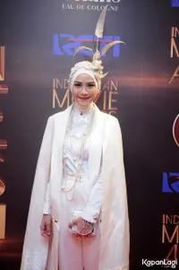 Foto Zaskia Adya Mecca