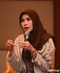 Foto Zaskia Adya Mecca