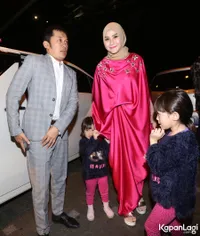 Foto Zaskia Adya Mecca