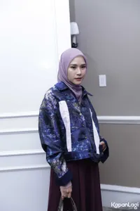 Foto Zaskia Adya Mecca