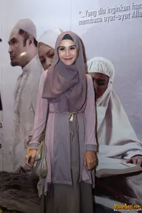 Foto Zaskia Adya Mecca