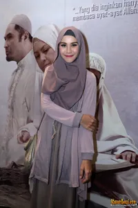 Foto Zaskia Adya Mecca