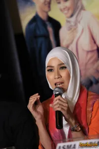 Foto Zaskia Adya Mecca