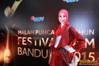 Foto Zaskia Adya Mecca