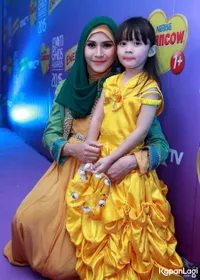 Foto Zaskia Adya Mecca