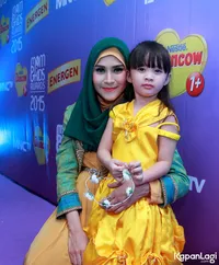 Foto Zaskia Adya Mecca