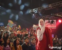 Foto Zaskia Adya Mecca