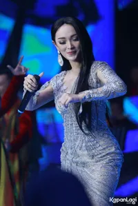 Foto Zaskia Gotik