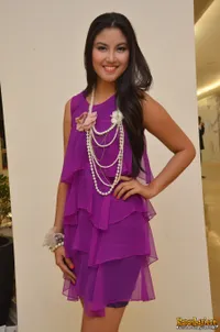 Foto Zivanna Letisha Siregar