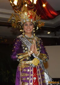 Foto Zukhriatul Hafidzah