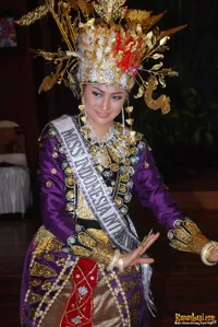 Foto Zukhriatul Hafidzah