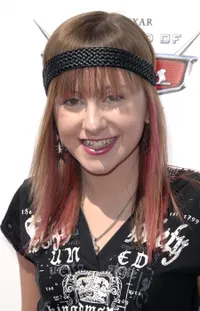 Foto Allisyn Ashley Arm