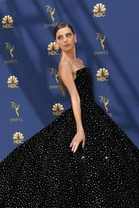 Foto Angela Sarafyan