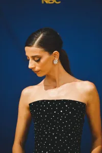 Foto Angela Sarafyan