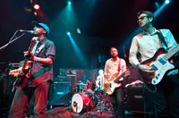 Foto Black Joe Lewis And The Honeybears