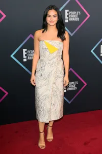 Foto Camila Mendes