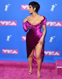 Foto Cardi B