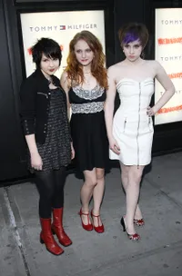 Foto Care Bears On Fire