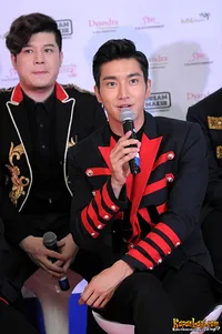 Foto Choi Siwon