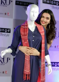 Foto Deepika Padukone