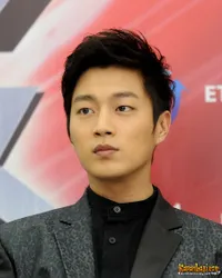 Foto Doojoon B2st