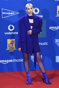 Foto Dua Lipa