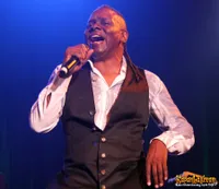 Foto Earth Wind and Fire