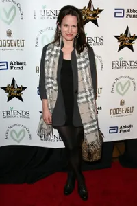 Foto Elizabeth Reaser