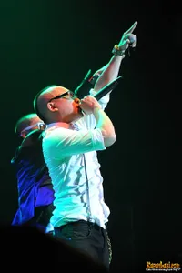 Foto Far East Movement