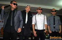 Foto Far East Movement