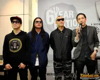 Foto Far East Movement