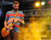 Foto Four Year Strong