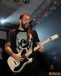 Foto Four Year Strong