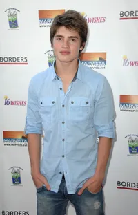 Foto Gregg Sulkin