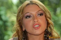 Foto Hadise